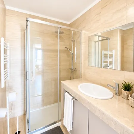 Apartman Lux T1 Pool Gym Tennis Ac - Pouso Dos Anjos *